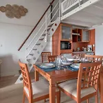 Duplex Avec Balcon, Piscine Et Accès Pour 4