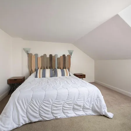 Duplex Avec Balcon, Piscine Et Acces Pour 4 Apartman Le Croisic