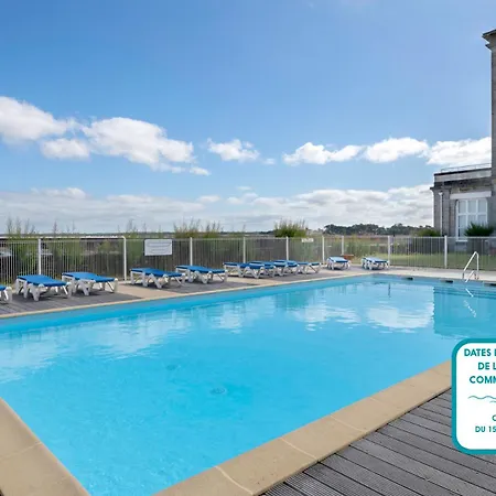 Duplex Avec Balcon, Piscine Et Acces Pour 4 Le Croisic