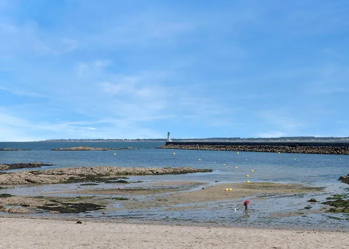 Duplex Avec Balcon, Piscine Et Acces Pour 4 * Le Croisic